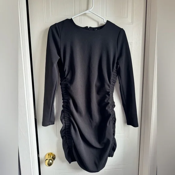 Dress dynamite - Picture 2 of 4